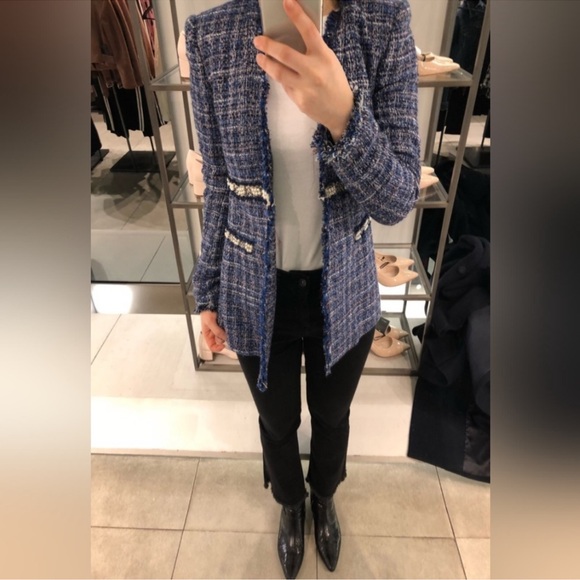 Zara Blue Tweed Blazer with Gorgeous Pearl Trim - Picture 5 of 12